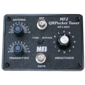 MFJ-9201 acoblador QRP HF